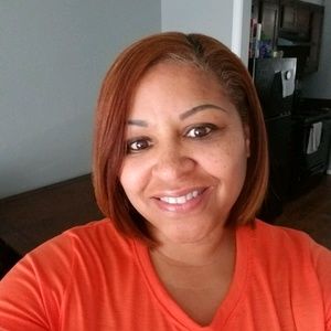 Meet your Posher, Deannia